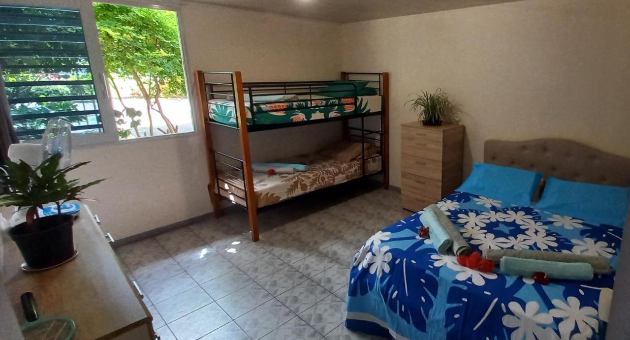 Pension Toka Eva Nuku Hiva Exterior foto